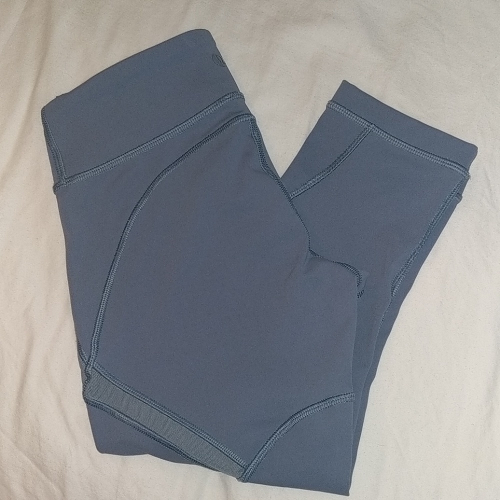 Lululemon crops